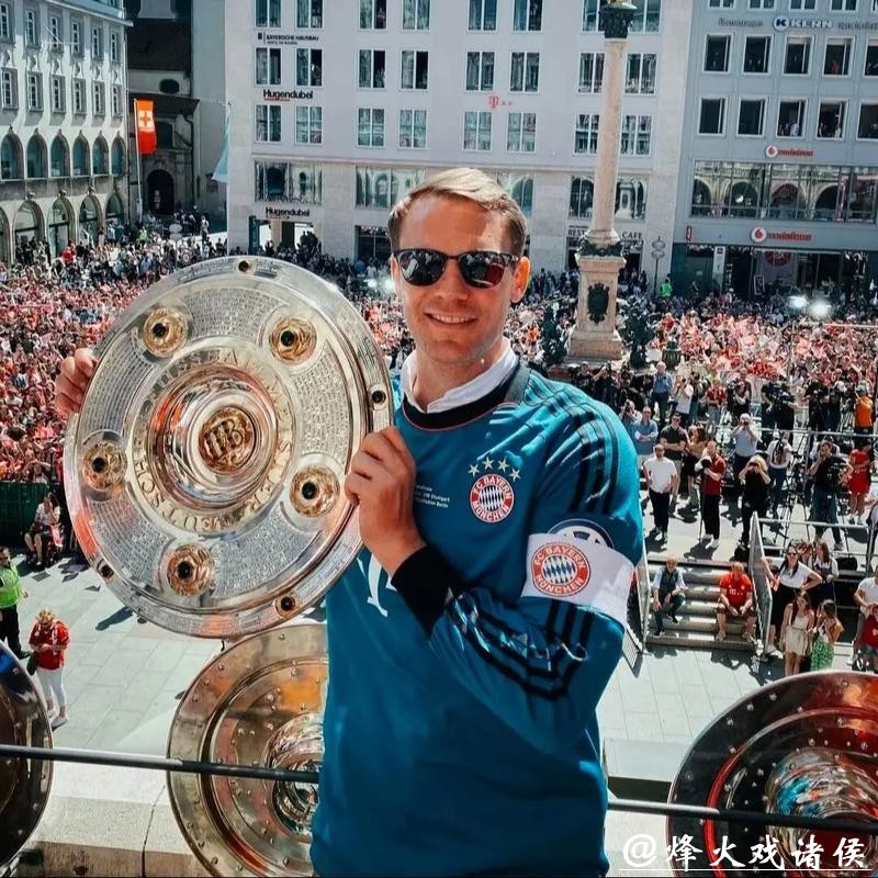 鲁梅尼格：拜仁续约诺伊尔 德国队也应感激诺伊尔